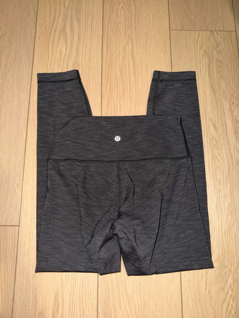 lululemon athletica women’s Charcoal Heather Leggings
